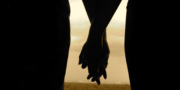 holding-hands